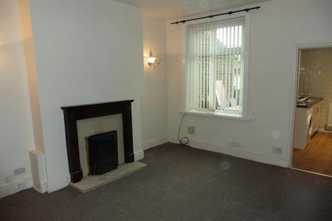 2 bedroom terraced house to rent, Cross Street, Briercliffe, BB10