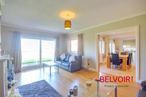 6 Chartwell Close, Hempsted, Gloucester, GL2 5XA
