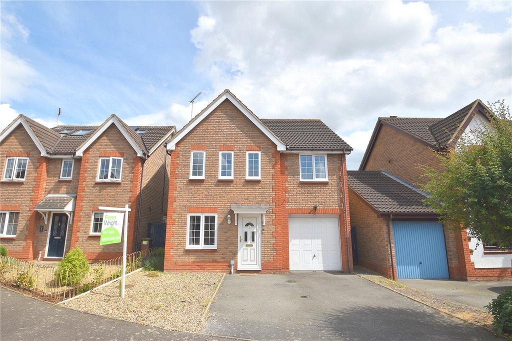 Bailey Avenue, Kesgrave, Ipswich, IP5 4 bed detached house for sale £