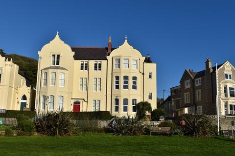 2 bedroom apartment to rent, Upper Kewstoke Road, Weston-super-Mare BS23