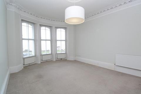 2 bedroom apartment to rent, Upper Kewstoke Road, Weston-super-Mare BS23