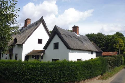 2 bedroom cottage for sale, Kettleburgh, Near Framlingham, Suffolk