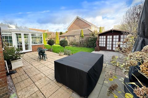 5 Apple Tree Walk, Climping, Littlehampton, BN17 5QN