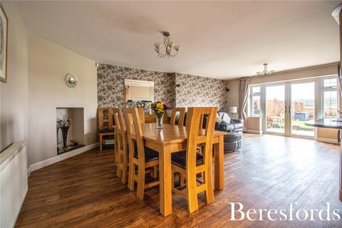 4 bedroom semi-detached house for sale, Chelmsford Road, Blackmore, CM4