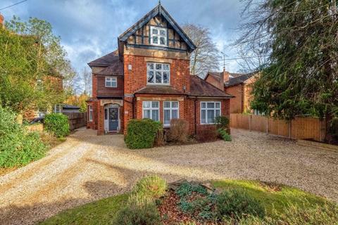 6 bedroom detached house for sale - St Peter`s Avenue, Caversham Heights