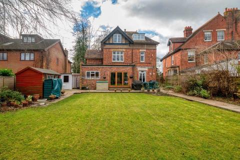 6 bedroom detached house for sale, St Peter`s Avenue, Caversham Heights