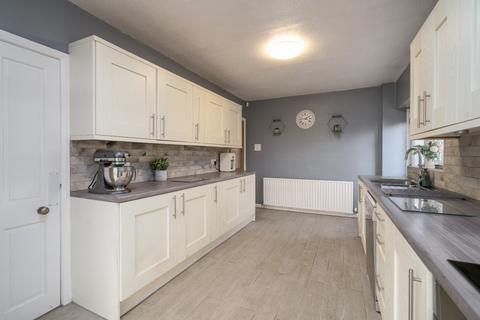 12 Amberley Close, Bolton, BL3 4NJ