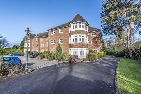 2 bedroom maisonette to rent, St. Johns Hill Road, Woking, Surrey, GU21