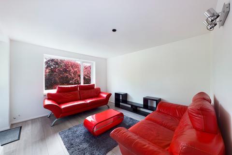 12 Figtree Hill, Hemel Hempstead, HP2 5HQ