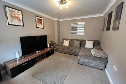 1 Amethyst Drive, Sittingbourne, ME10 5JR
