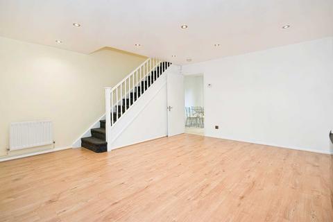 undefined, Beckton, E16