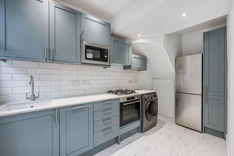 1 bedroom apartment to rent, St Andrews Road, W14