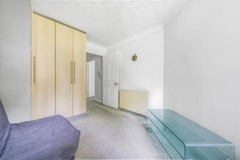 2 bedroom retirement property for sale, Barnet,  Barnet,  EN5