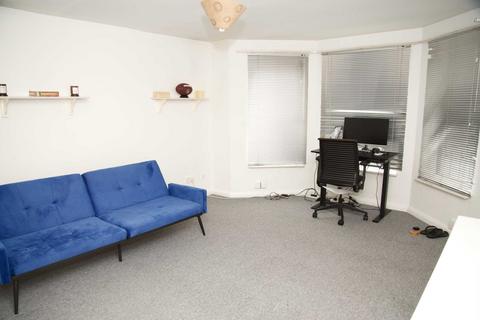 1 bedroom apartment to rent, Floyd Road, London, SE7 8AR