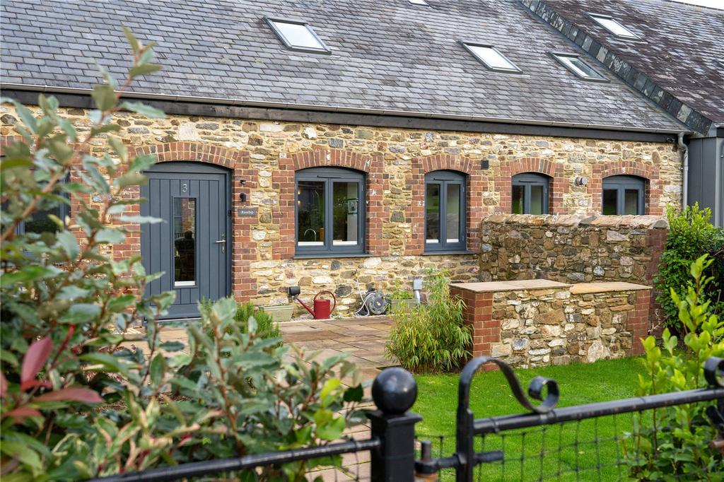 Hareston, Yealmpton, Plymouth, Devon, PL8 2 bed terraced house for sale