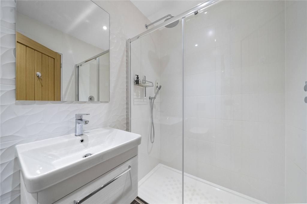 Ensuite Shower