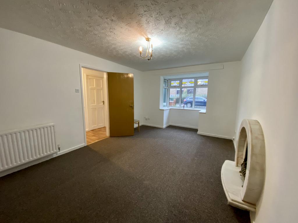 4 Bedroom End Terrace for Rent in LE4