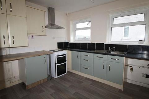 2 bedroom flat for sale, Guard House Avenue, Keighley, West Yorkshire, BD22 6JT