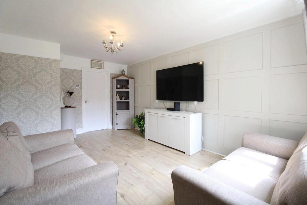 Nethercote Gardens, Solihull B90 2 bed for sale £170,000