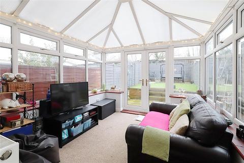 63 Caspian Way, Swanscombe, DA10 0LD
