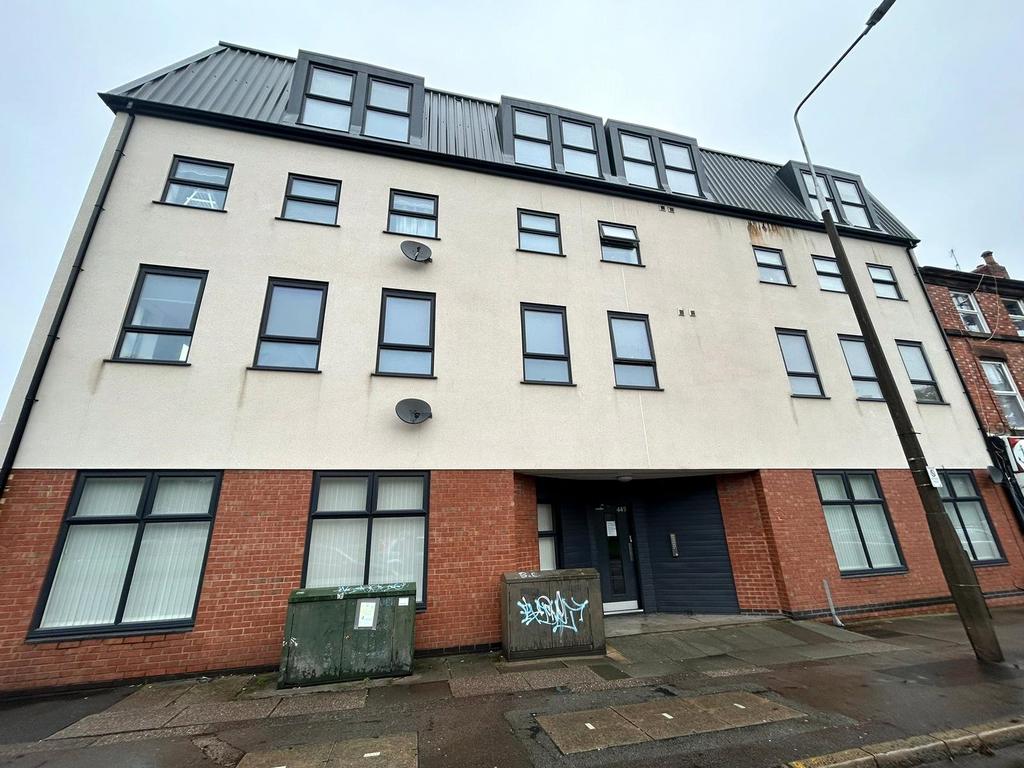 West Derby Road, Liverpool, Merseyside, L6 2 bed flat for sale £45,000