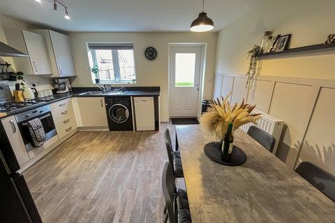 59 Pastures Drive, Tidbury Green, Solihull, B90 1US