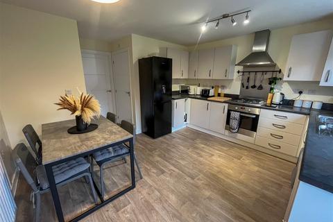 59 Pastures Drive, Tidbury Green, Solihull, B90 1US