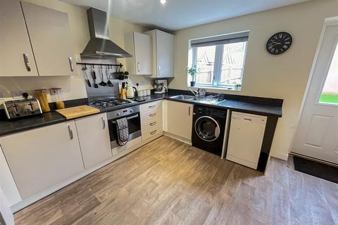 59 Pastures Drive, Tidbury Green, Solihull, B90 1US