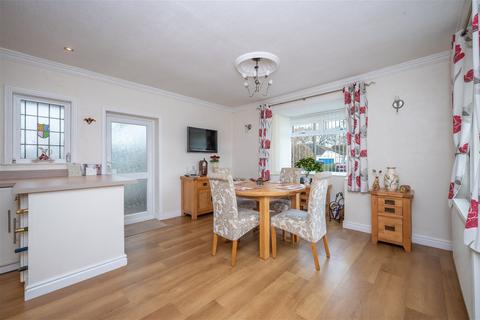 31 Fords Road, Shirley, Solihull, B90 1DU