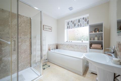 31 Fords Road, Shirley, Solihull, B90 1DU