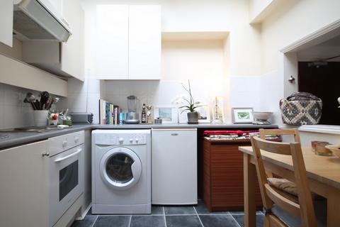 50 Alexander Road, London, N19 3PQ