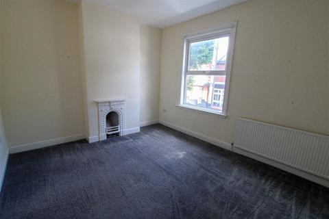 20 Flora Road, Birmingham, B25 8BH