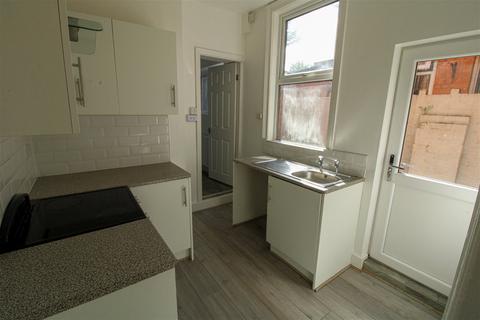 20 Flora Road, Birmingham, B25 8BH