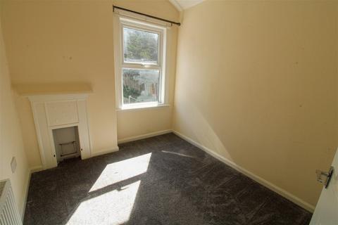 20 Flora Road, Birmingham, B25 8BH