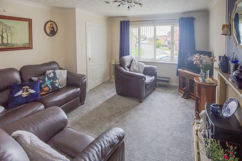 10 Bonners Close, Malmesbury, SN16 9UF
