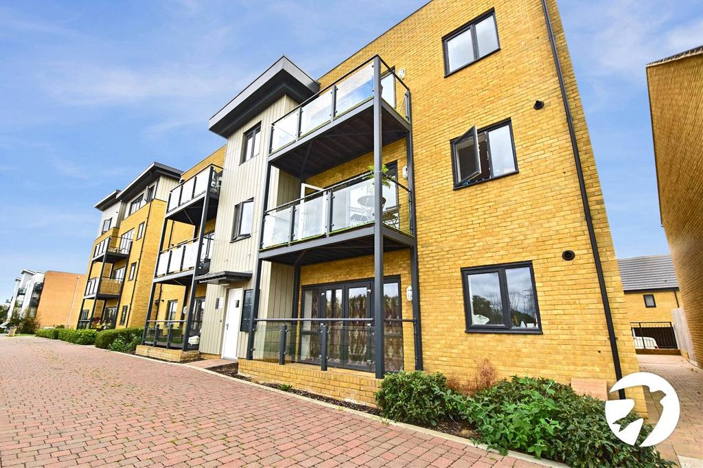 Riverside Wharf, Dartford, Kent, DA1 2 bed flat £1,600 pcm (£369 pw)