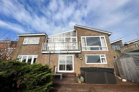 5 bedroom detached house for sale, Maeshendre, Aberystwyth
