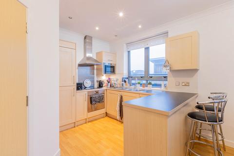 1 bedroom flat for sale, Quayside Drive, Colchester, CO2