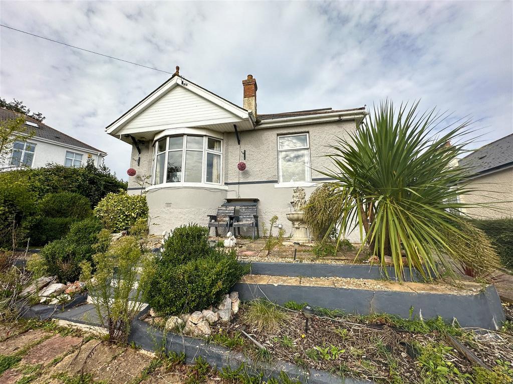 Jacks Lane, TQ2 8QX 6 bed detached bungalow for sale £550,000