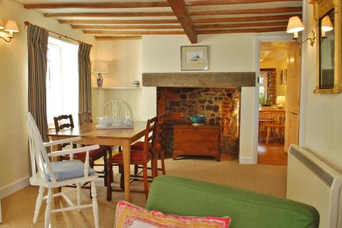 3 bedroom cottage to rent, Shortmoor, Beaminster DT8
