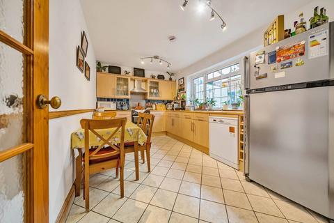 53 Strathdon Drive, London, SW17 0PR