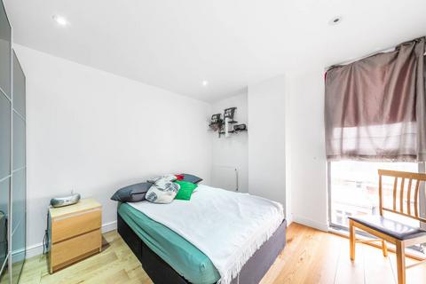 2 bedroom flat for sale, High Road, Wembley, HA9