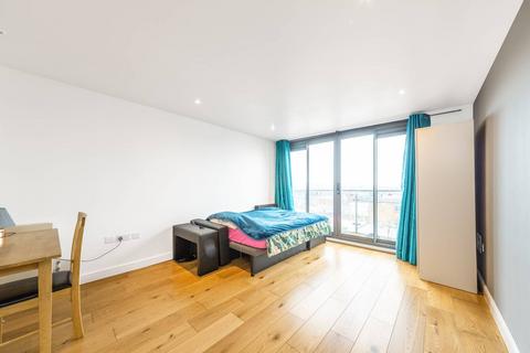 2 bedroom flat for sale, High Road, Wembley, HA9