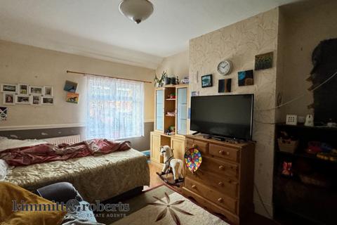 2 bedroom flat for sale, Seaham, Durham, SR7