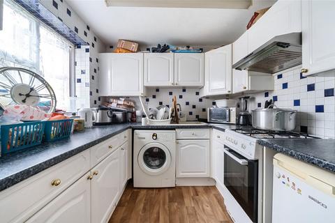 2 bedroom apartment for sale - The Ridgeway, London