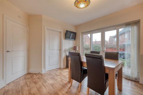 12 Barnard Close, Rednal, Birmingham, B45 9SZ