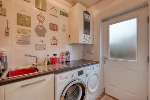 12 Barnard Close, Rednal, Birmingham, B45 9SZ