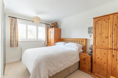 17 Copers Cope Road, Beckenham, BR3 1NE