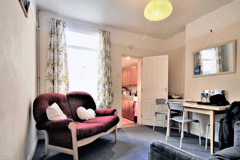 3 bedroom terraced house to rent, Edinburgh Road, Norwich NR2