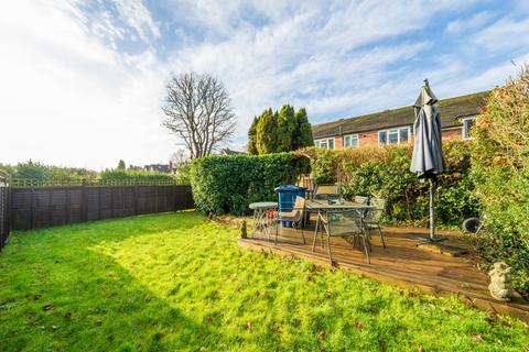 2 bedroom apartment for sale, Sycamore Road, Amersham, Buckinghamshire
